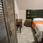 ötösfogat Panzió Siófok