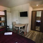 Oetoesfogat Panzio Bed and Breakfast
