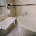 Oetoesfogat Panzio Bed and Breakfast 3*