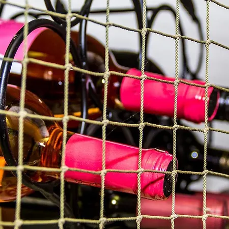 ötösfogat Panzió Bed and breakfast Siófok