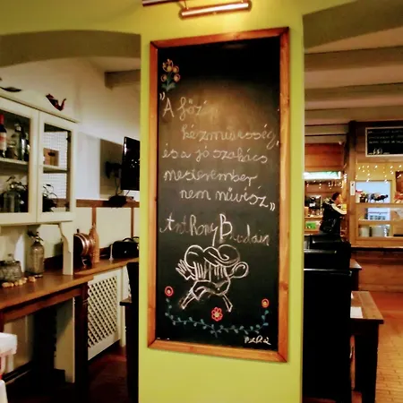 奥特斯弗加塔旅馆 住宿加早餐酒店 希欧福克