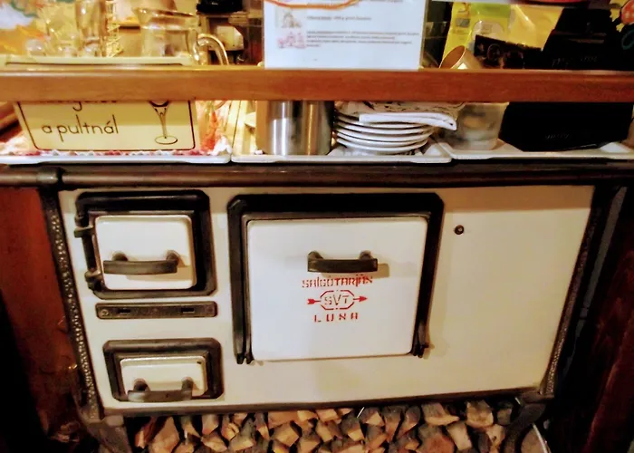 ötösfogat Panzió 3* Siófok