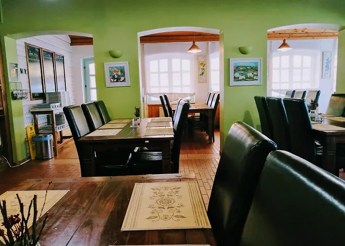 ötösfogat Panzió Panzió 3*