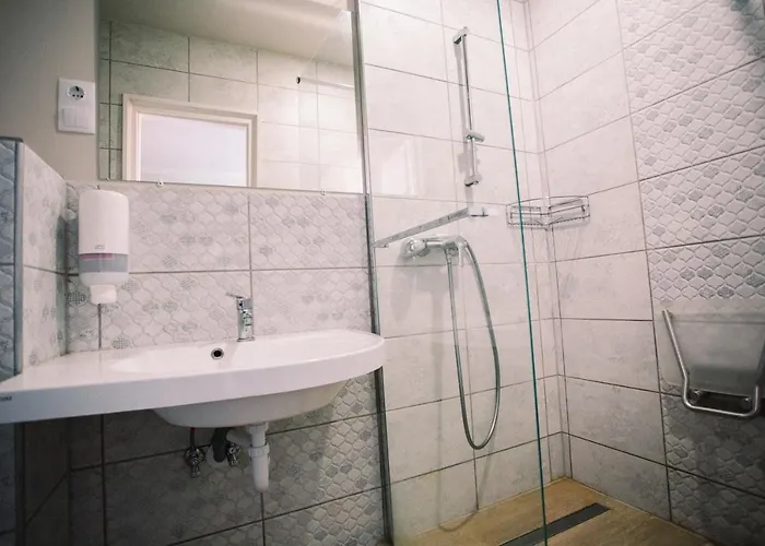 ötösfogat Panzió Siófok